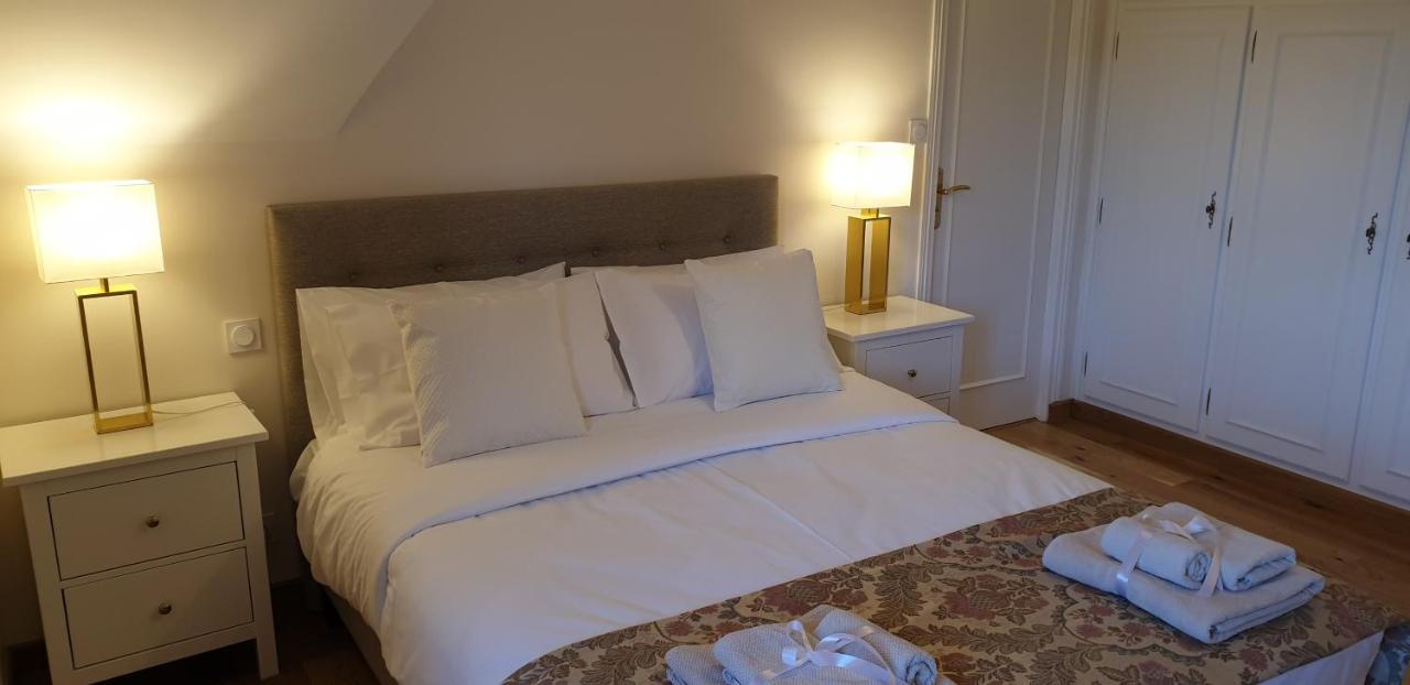 Crown Roads Bed & Breakfast Le Faouët Eksteriør bilde