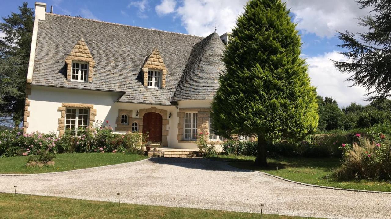 Crown Roads Bed & Breakfast Le Faouët Eksteriør bilde