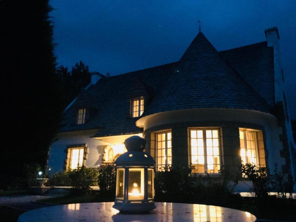 Crown Roads Bed & Breakfast Le Faouët Eksteriør bilde